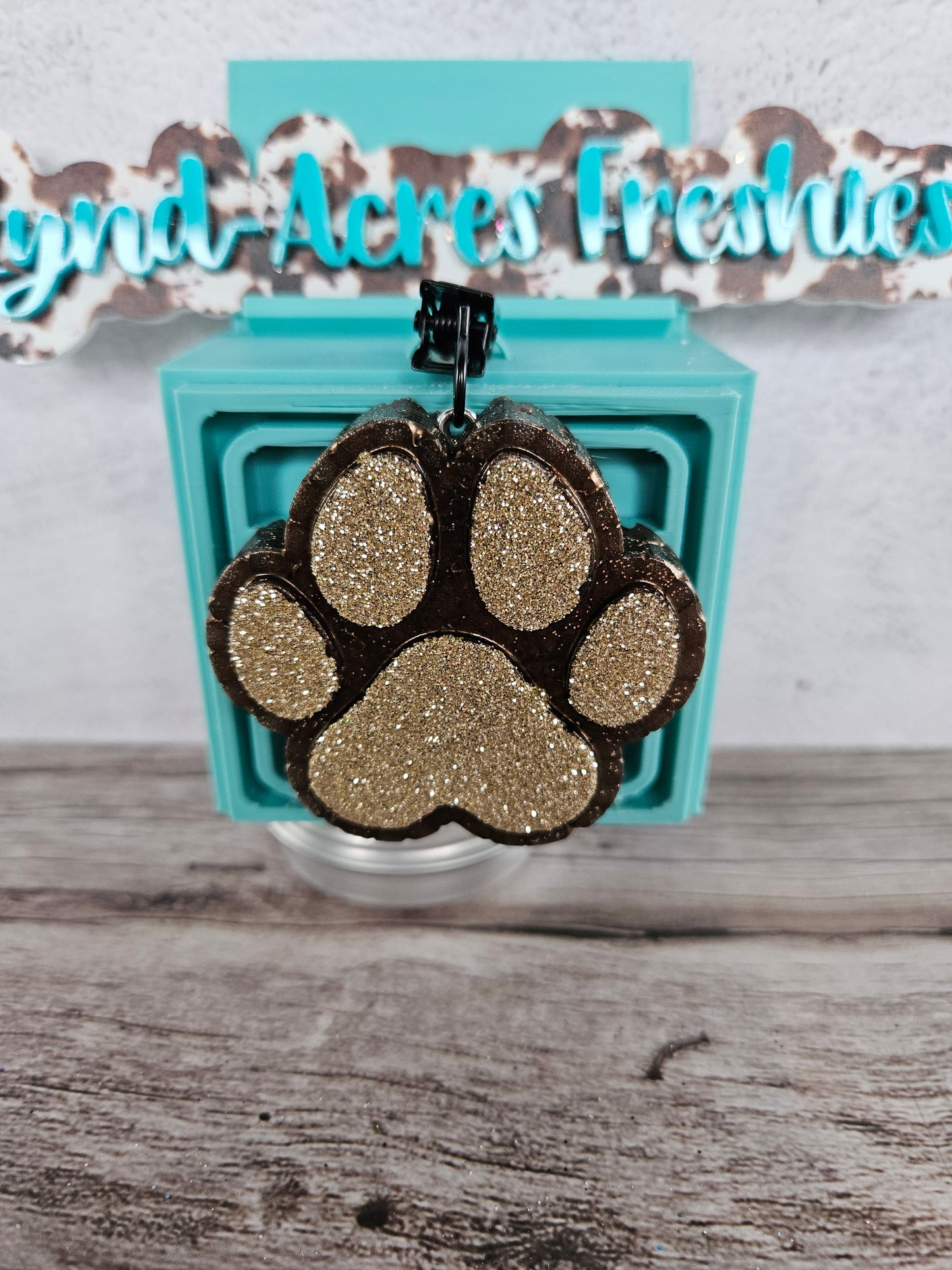 Paw Vent Clip