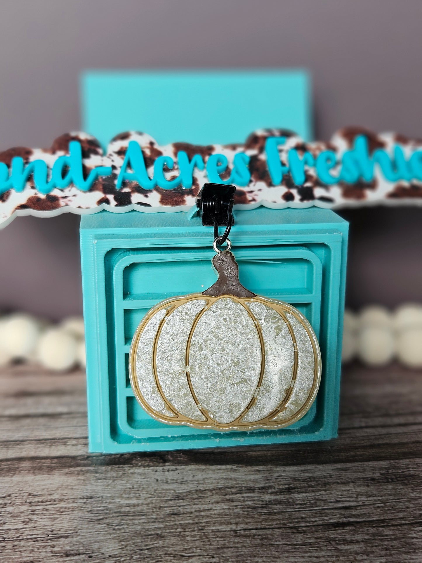 Pumpkin Vent Clip