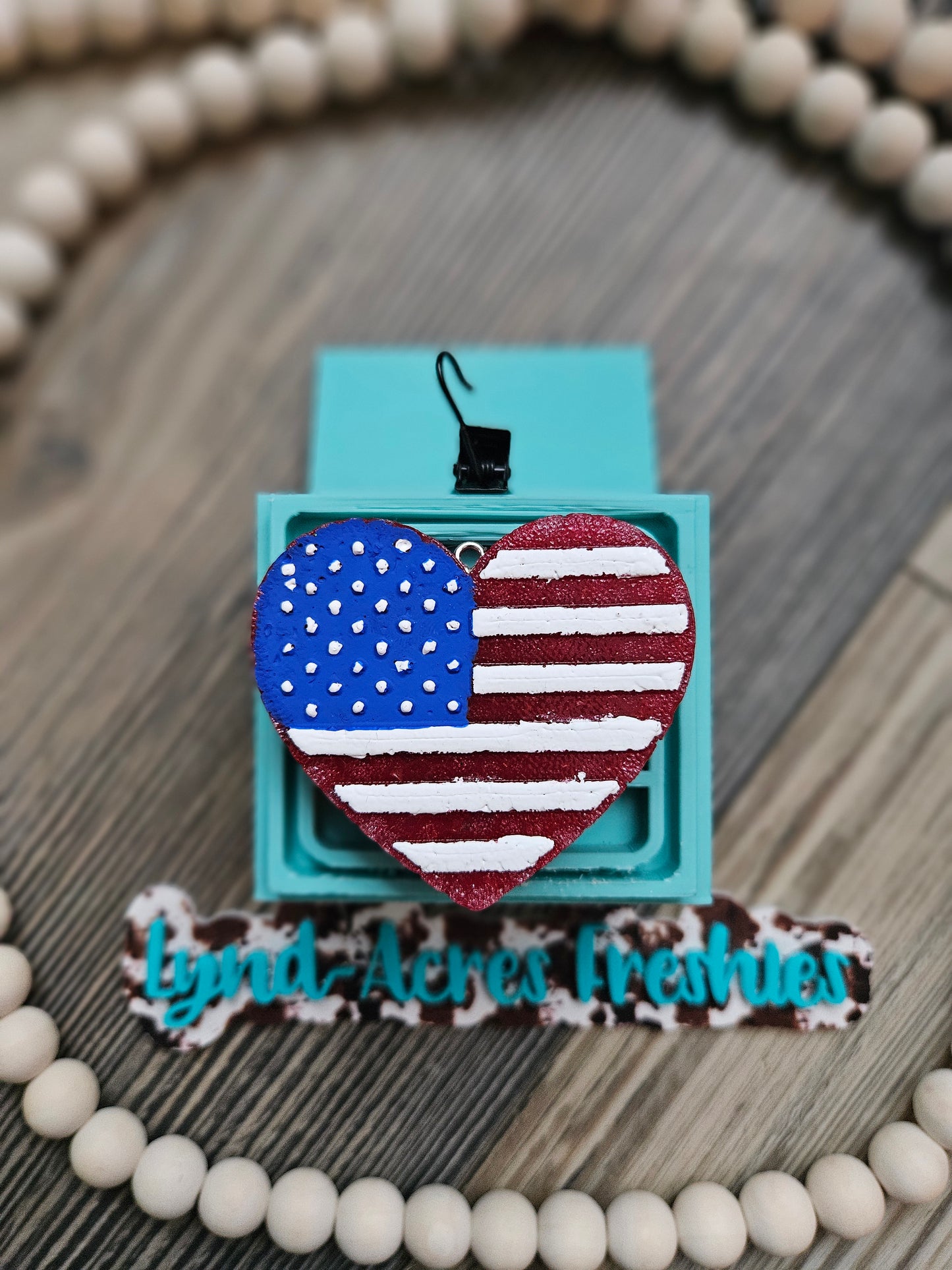 Patriotic Heart Vent Clip