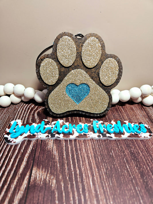 Paw