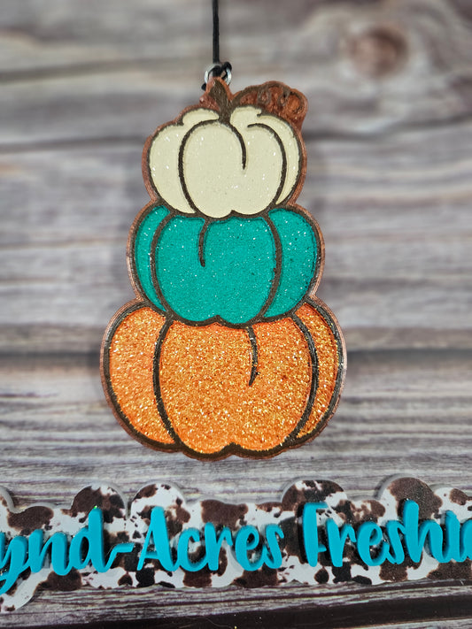 3 Stack Pumpkins